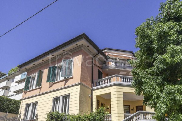 appartamento in vendita a Bologna in zona Santo Stefano