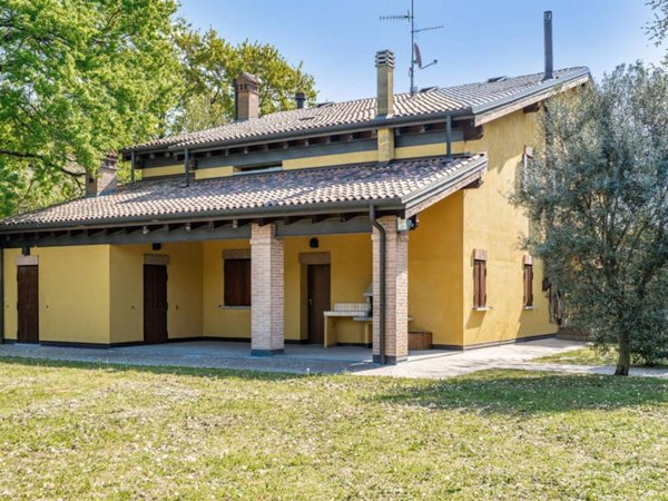 casa indipendente in vendita a Bologna in zona San Nicolò Di Villola
