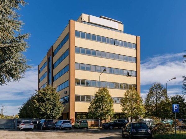 ufficio in vendita a Bologna in zona Corticella