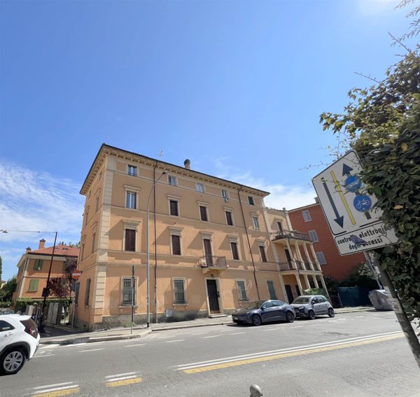 appartamento in vendita a Bologna