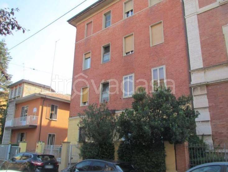 quadrivano in vendita a Bologna in zona San Vitale