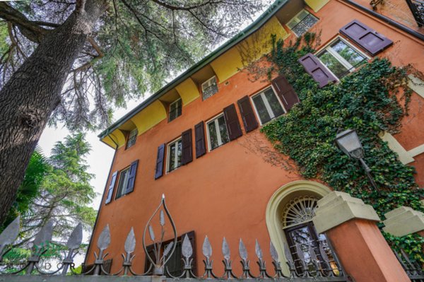appartamento in vendita a Bologna in zona Santo Stefano
