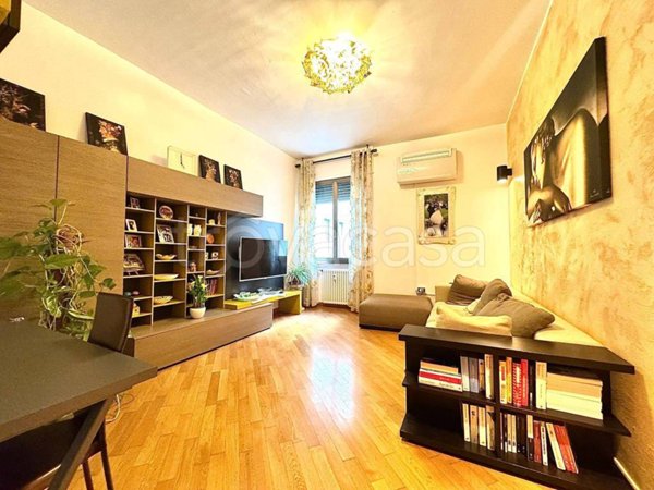 appartamento in vendita a Bologna in zona San Vitale
