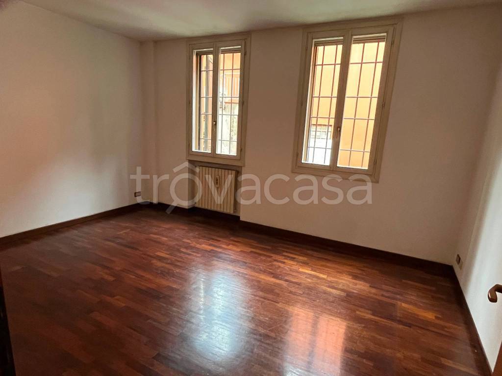 casa indipendente in vendita a Bologna in zona Andrea Costa