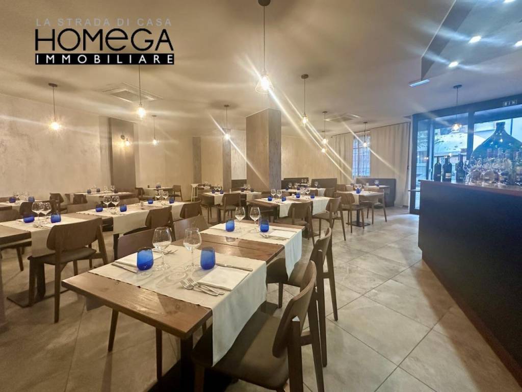 negozio in vendita a Bologna in zona Saffi