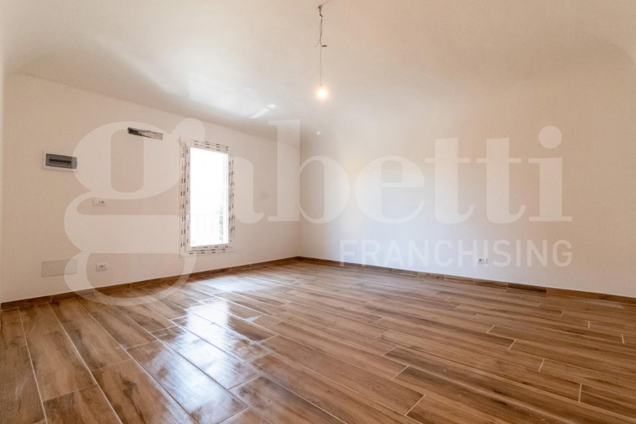appartamento in vendita a Bologna in zona Savena