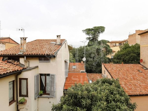 appartamento in vendita a Bologna in zona Centro Storico
