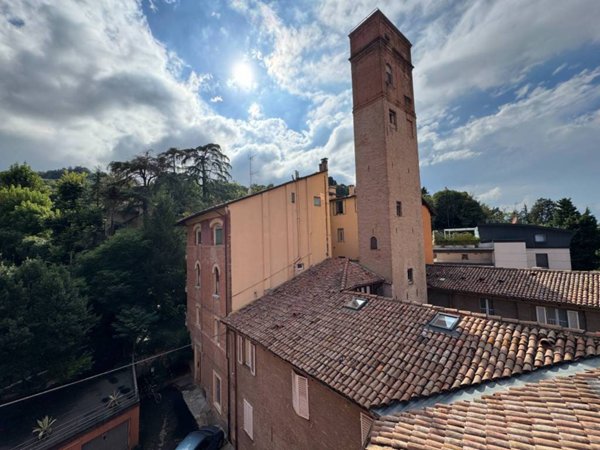 appartamento in vendita a Bologna in zona Colli