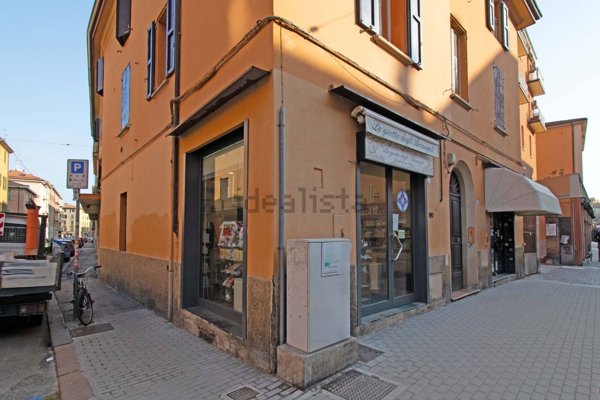 negozio in vendita a Bologna