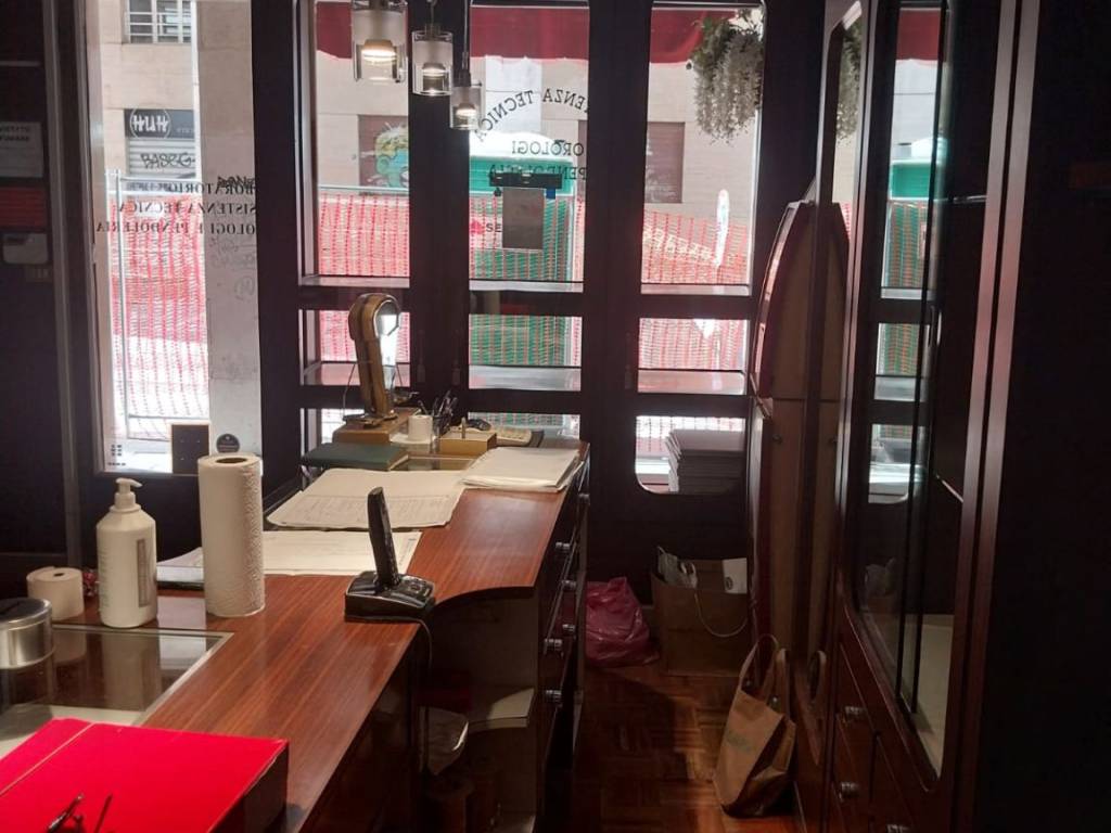 negozio in vendita a Bologna
