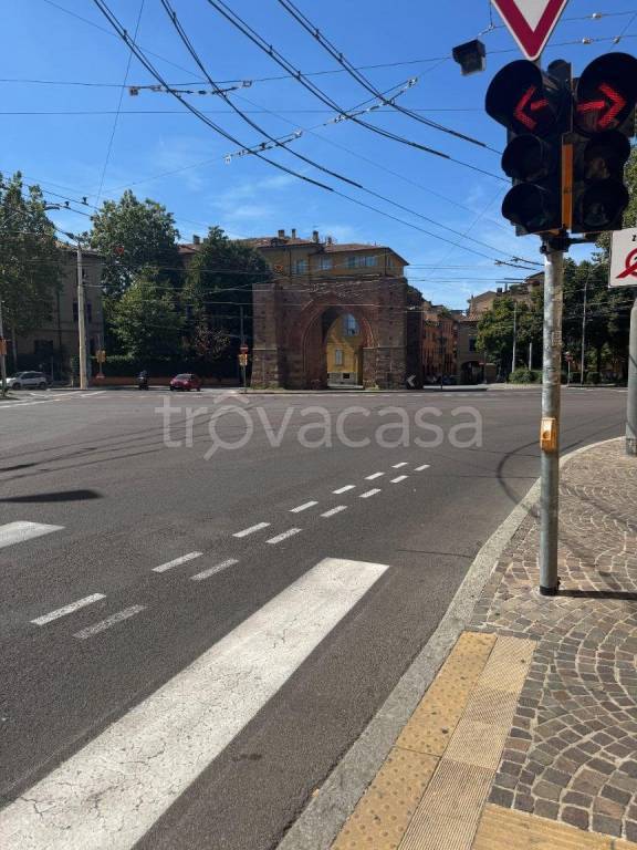 appartamento in vendita a Bologna in zona Santo Stefano