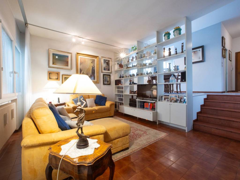 casa indipendente in vendita a Bologna in zona Santa Viola