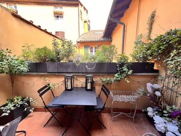 appartamento in vendita a Bologna in zona Santo Stefano