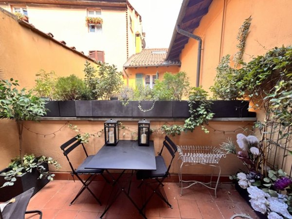 appartamento in vendita a Bologna in zona Santo Stefano