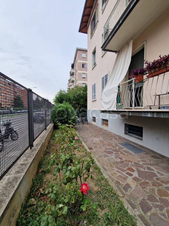 appartamento in vendita a Bologna in zona Savena