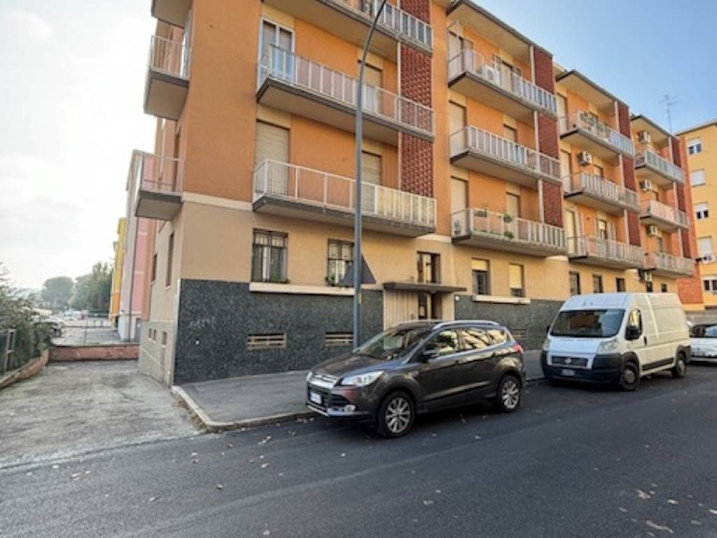 appartamento in vendita a Bologna in zona Savena
