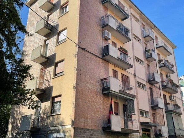 appartamento in vendita a Bologna in zona Saragozza