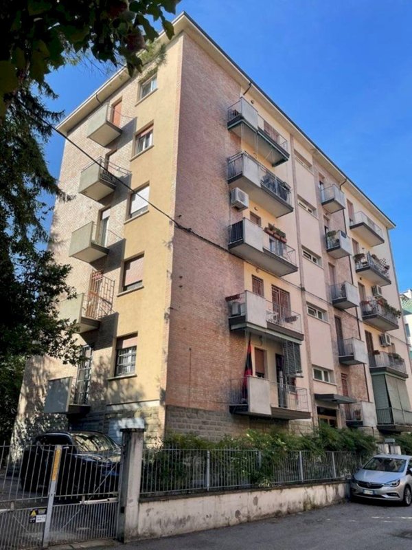 appartamento in vendita a Bologna