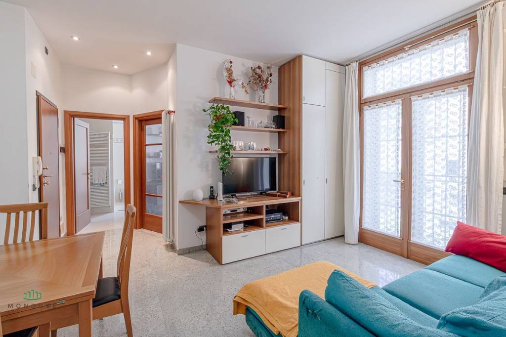 appartamento in vendita a Bologna in zona San Vitale