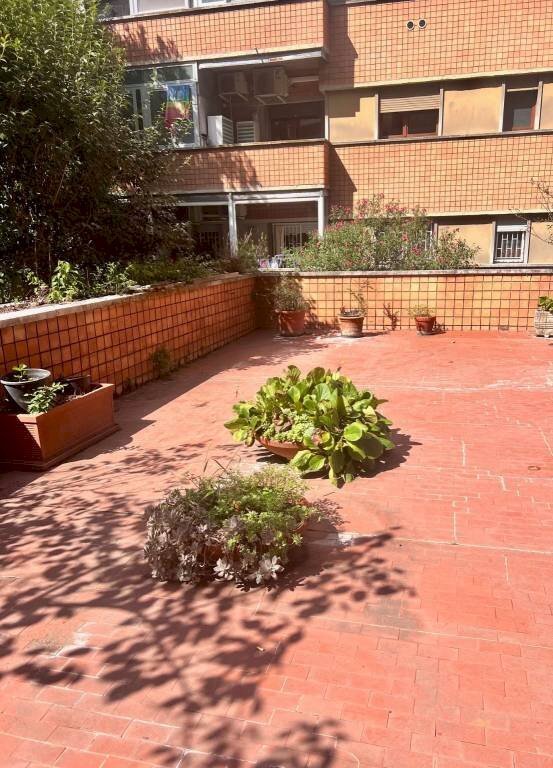 appartamento in vendita a Bologna
