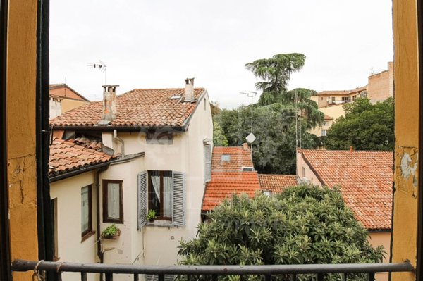 appartamento in vendita a Bologna in zona Centro Storico