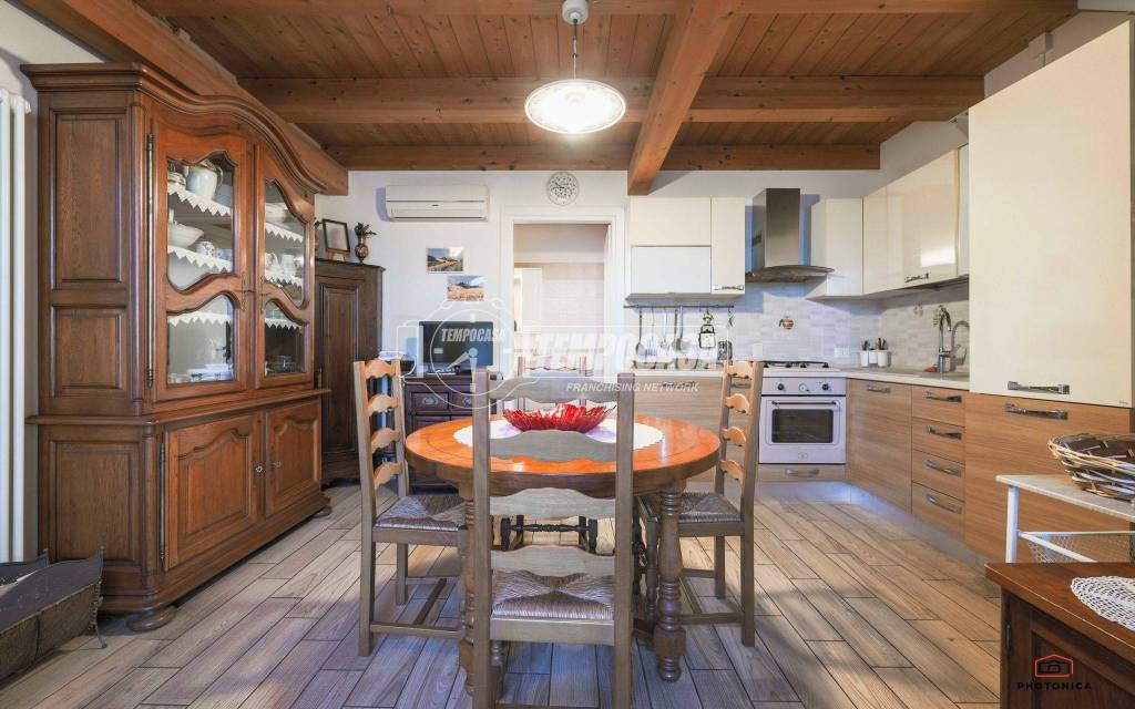 appartamento in vendita a Bologna in zona Aeroporto