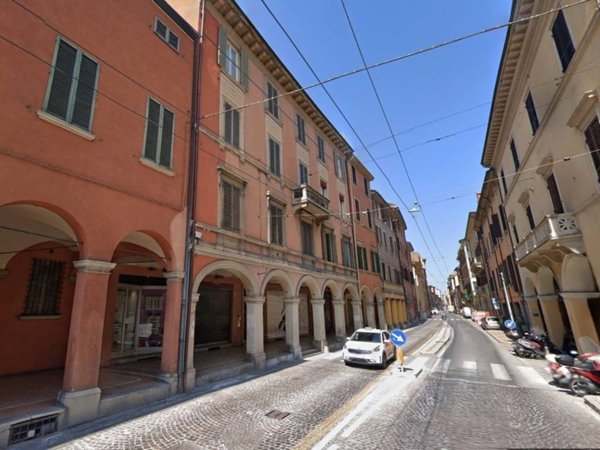 appartamento in vendita a Bologna in zona Santo Stefano