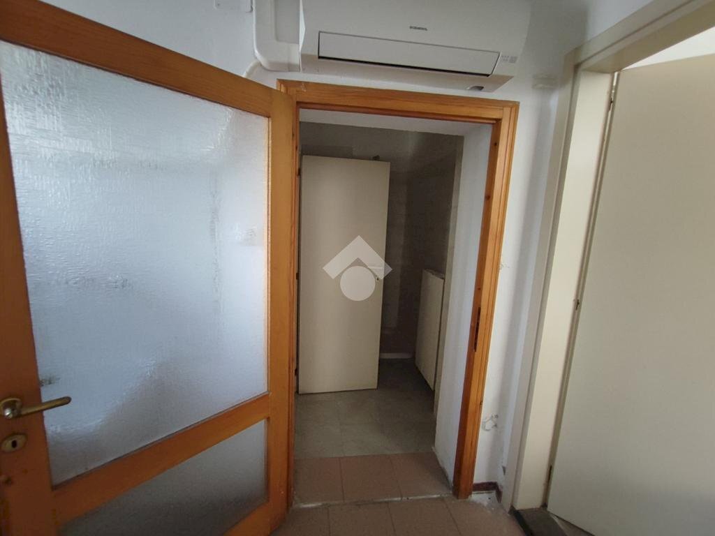 capannone in vendita a Bologna in zona Borgo Panigale