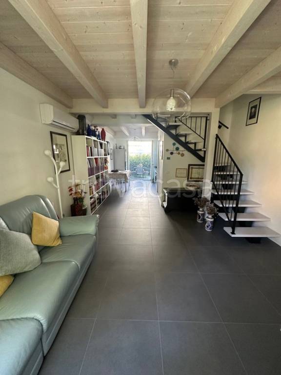 casa indipendente in vendita a Bologna in zona Borgo Panigale