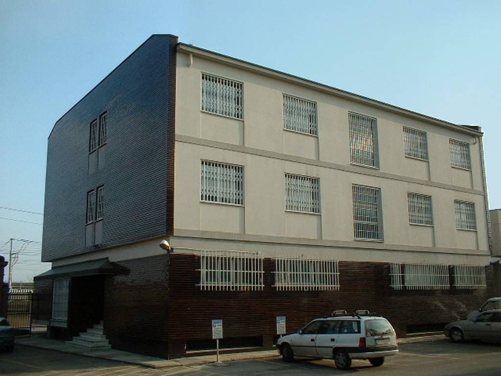 intera palazzina in vendita a Bologna in zona Saragozza