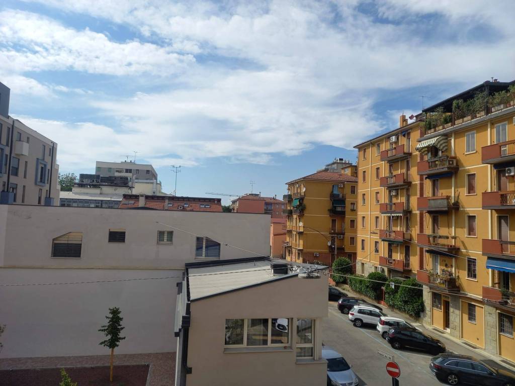 appartamento in vendita a Bologna in zona Saffi