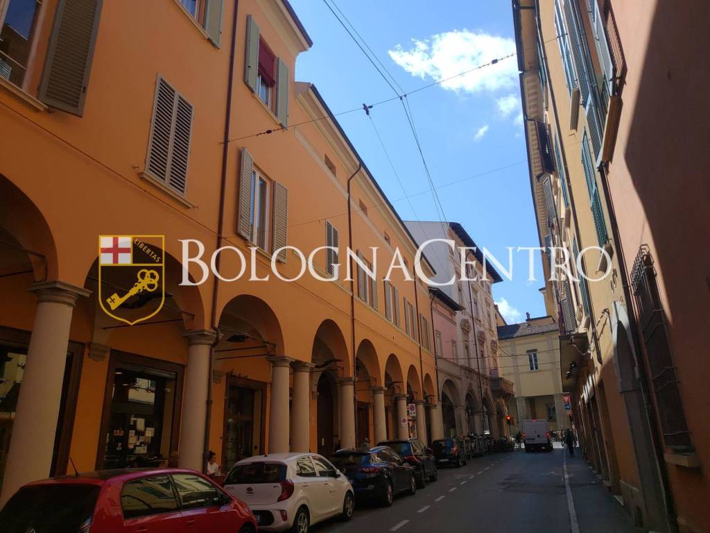 appartamento in vendita a Bologna in zona Santo Stefano
