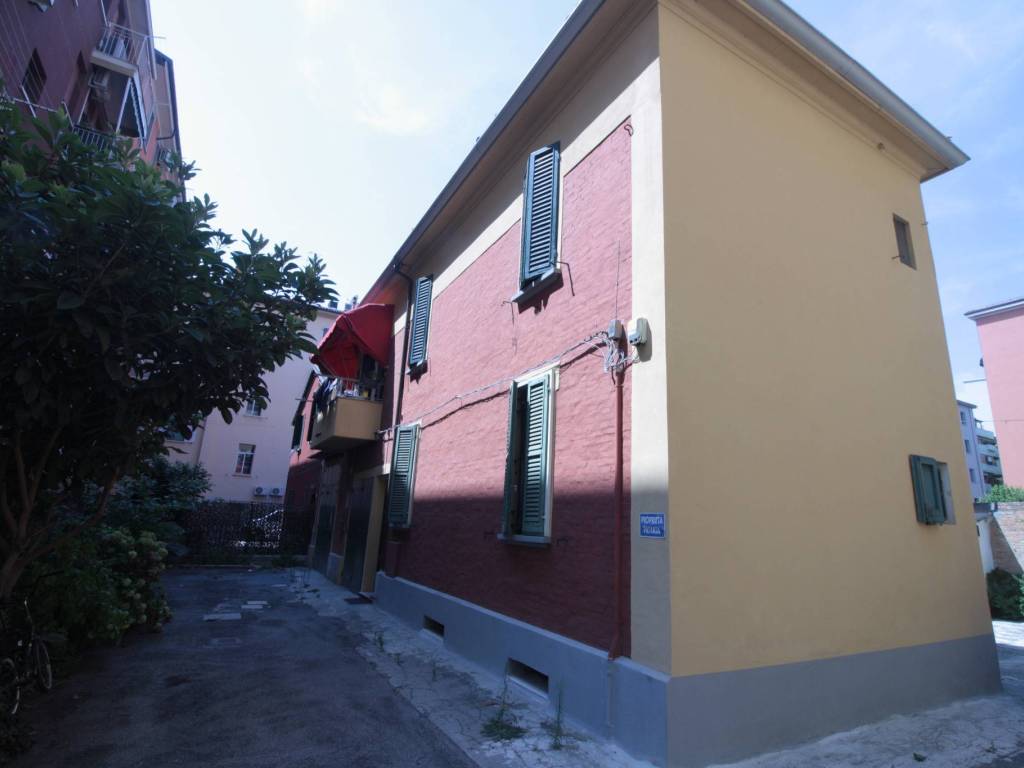 appartamento in vendita a Bologna in zona Quartiere Navile