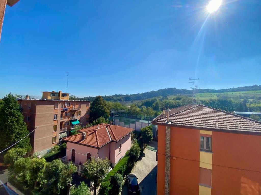 appartamento in vendita a Bologna in zona Savena