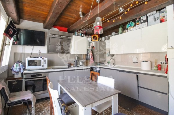 appartamento in vendita a Bologna in zona Centro Storico