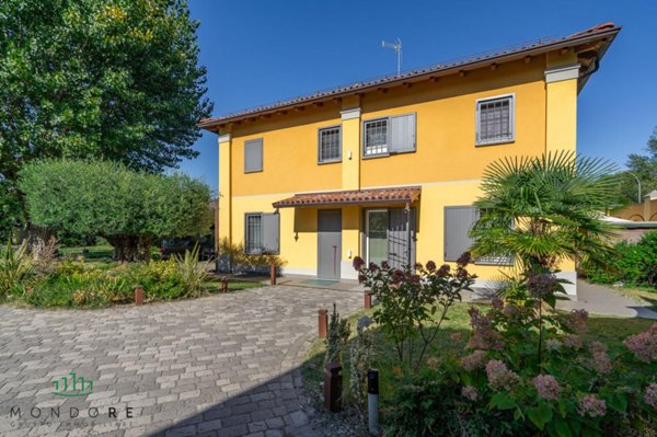 casa indipendente in vendita a Bologna