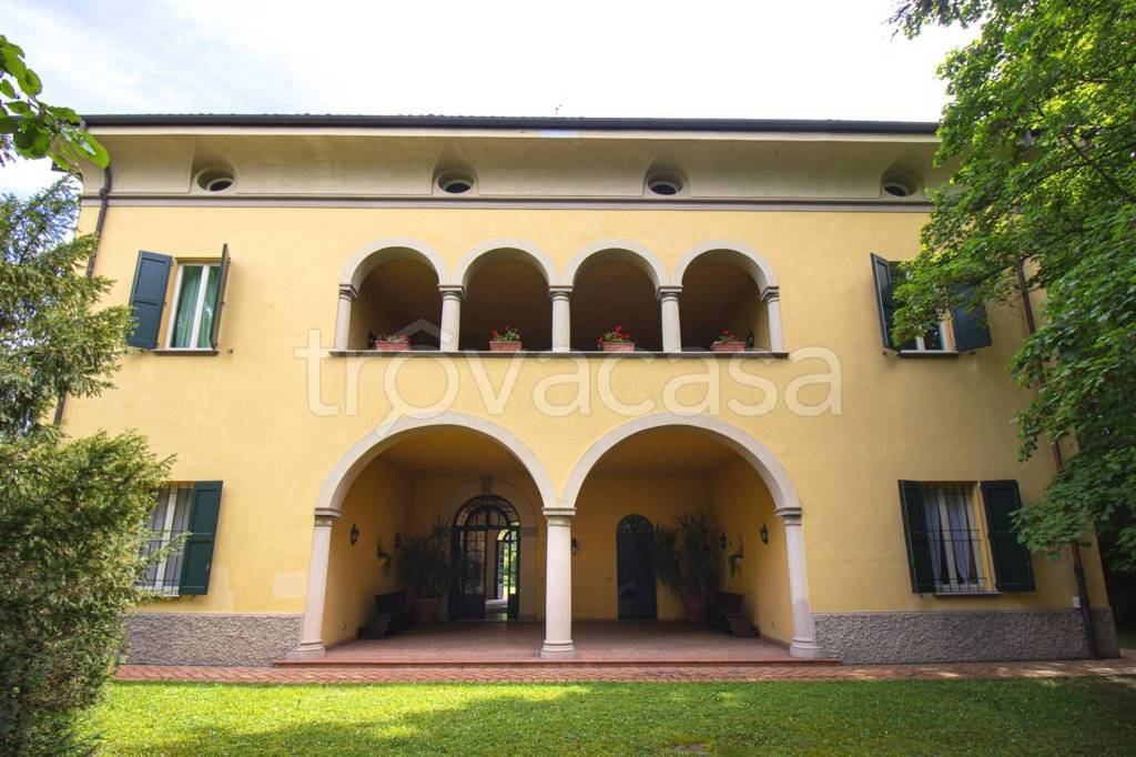 casa indipendente in vendita a Bologna