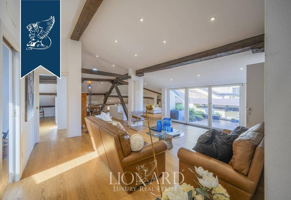 appartamento in vendita a Bologna in zona Santo Stefano