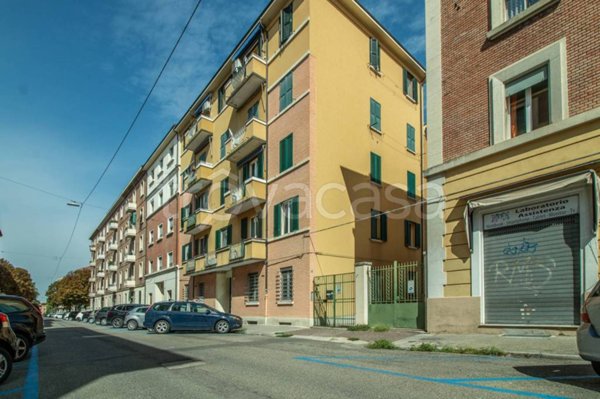 appartamento in vendita a Bologna in zona Saffi