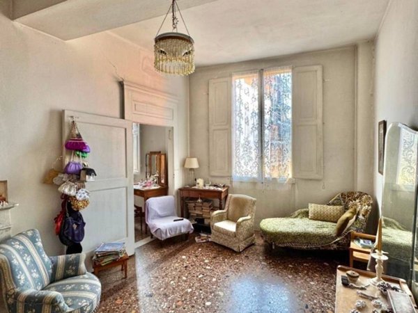 appartamento in vendita a Bologna