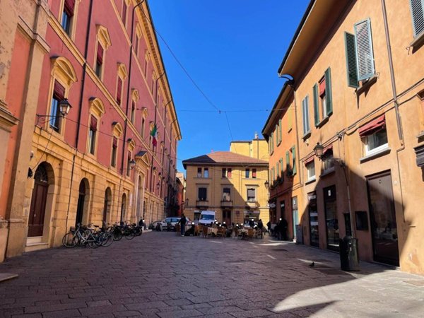 appartamento in vendita a Bologna in zona Centro Storico
