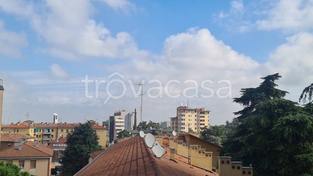 appartamento in vendita a Bologna in zona Savena