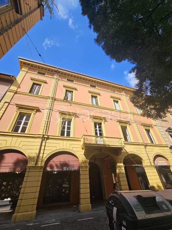 appartamento in vendita a Bologna in zona Quartiere Porto