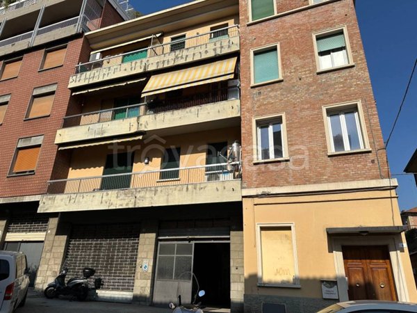 appartamento in vendita a Bologna in zona Saffi