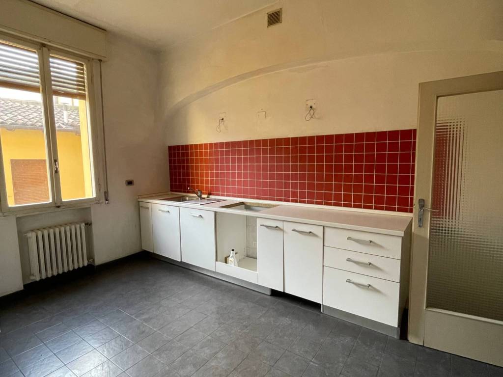 appartamento in vendita a Bologna in zona Centro Storico