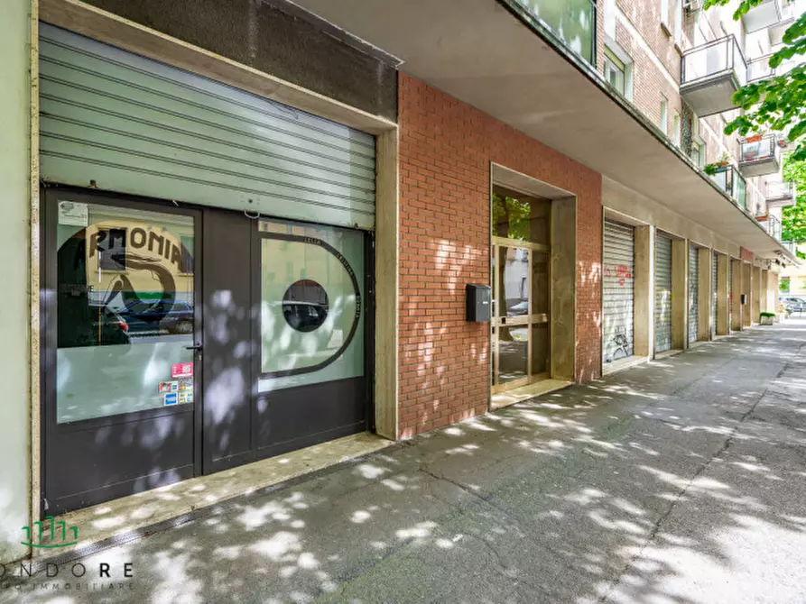 negozio in vendita a Bologna in zona Bolognina