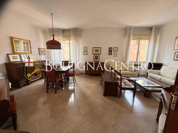 appartamento in vendita a Bologna in zona Centro Storico