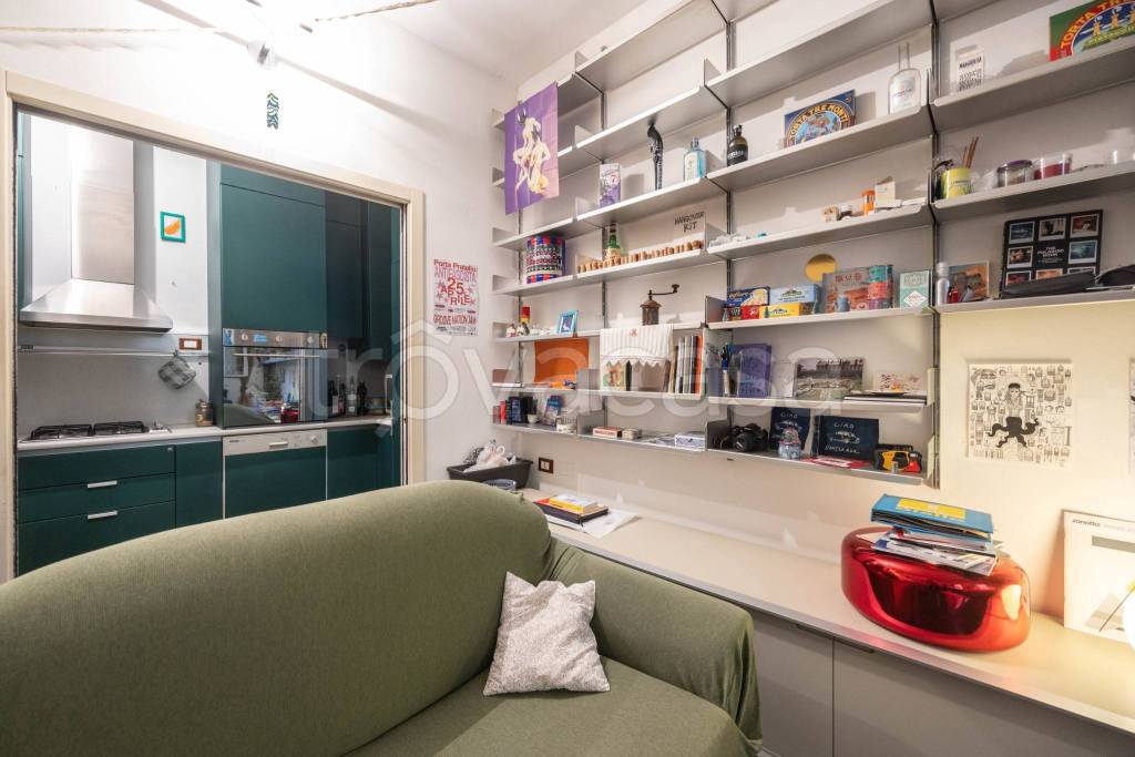 appartamento in vendita a Bologna in zona Saragozza