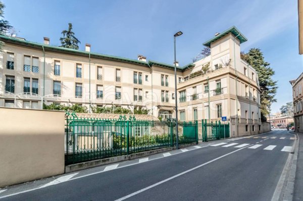 appartamento in vendita a Bologna in zona Santo Stefano