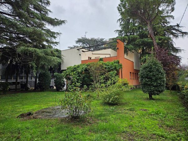 casa indipendente in vendita a Bologna in zona San Vitale